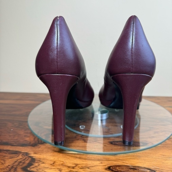 LifeStride Julia Platform Pump - Pinot Noir Burgundy - Picture 8 of 16